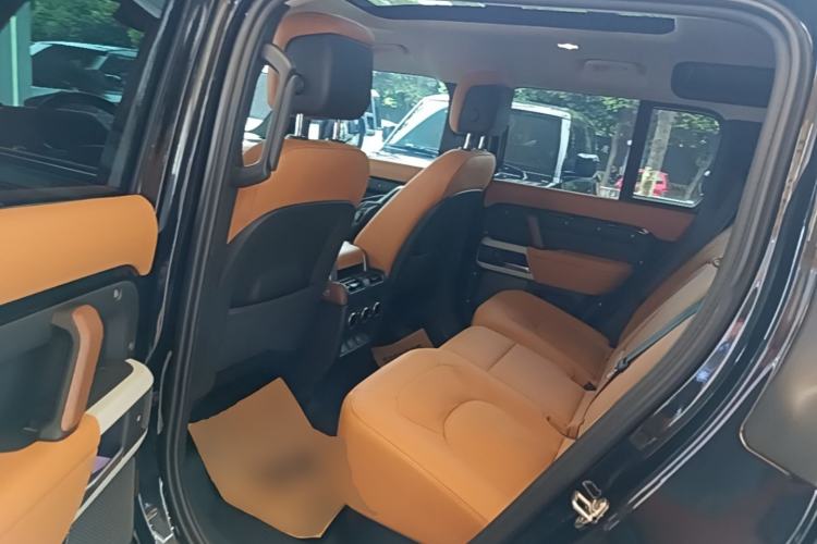 Used Land Rover Defender 2023 Facelift 110 3.0T P400 Dark Edition Left Rear Seat