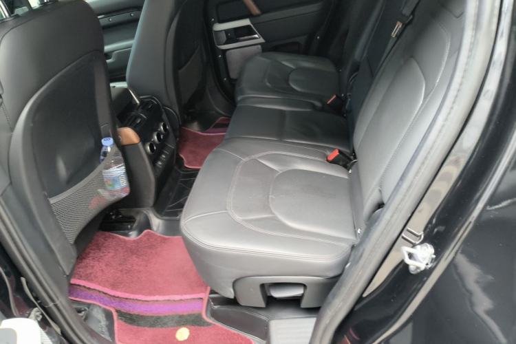 Used Land Rover Defender 2023 130 3.0T P400 HSE Left Rear Seat