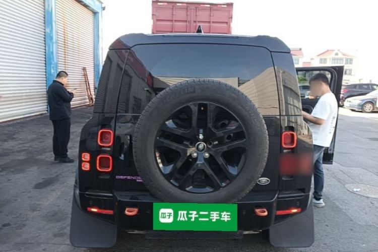 Used Land Rover Defender 2023 90 3.0T P400 XS Rear