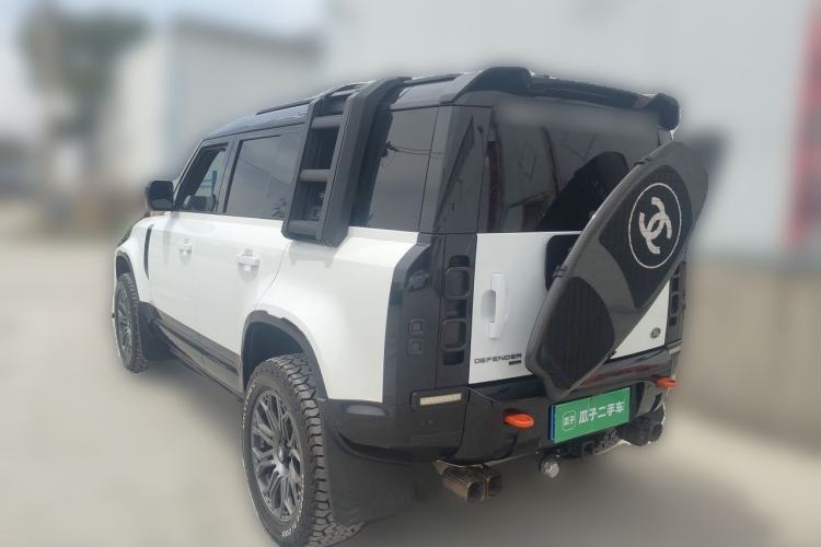 Used Land Rover Defender 2023 110 3.0T P400 X-DYNAMIC HSE Rear Left 45 Deg