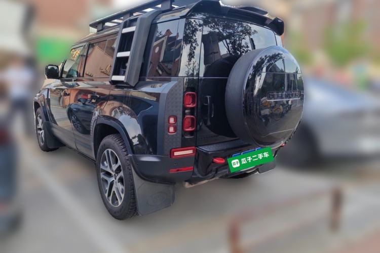 Used Land Rover Defender 2023 Facelift 110 3.0T P400 Dark Edition Rear Left 45 Deg