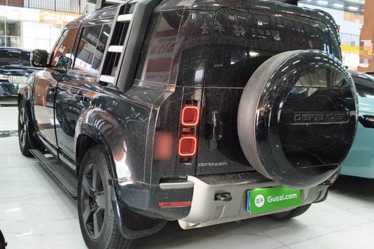 Used Land Rover Defender 2023 Facelift 110 3.0T P400 X-DYNAMIC HSE Rear Left 45 Deg
