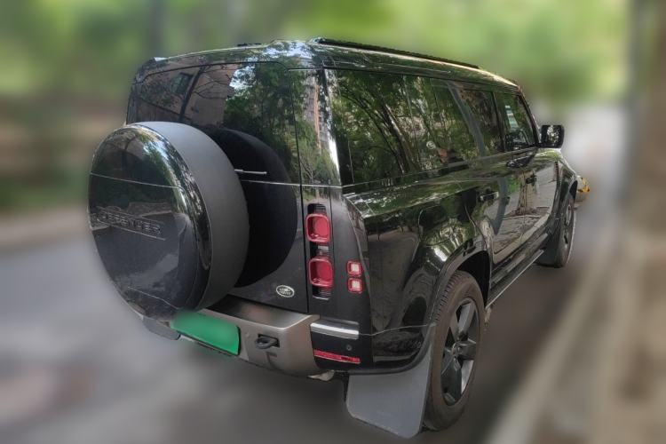 Used Land Rover Defender 2023 Facelift 110 3.0T P400 X-DYNAMIC HSE Rear Right 45 Deg