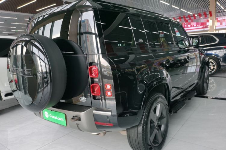 Used Land Rover Defender 2023 Facelift 110 3.0T P400 X-DYNAMIC HSE Rear Right 45 Deg