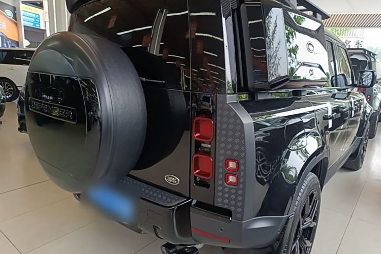 Used Land Rover Defender 2023 Facelift 110 3.0T P400 Dark Edition Rear Right 45 Deg