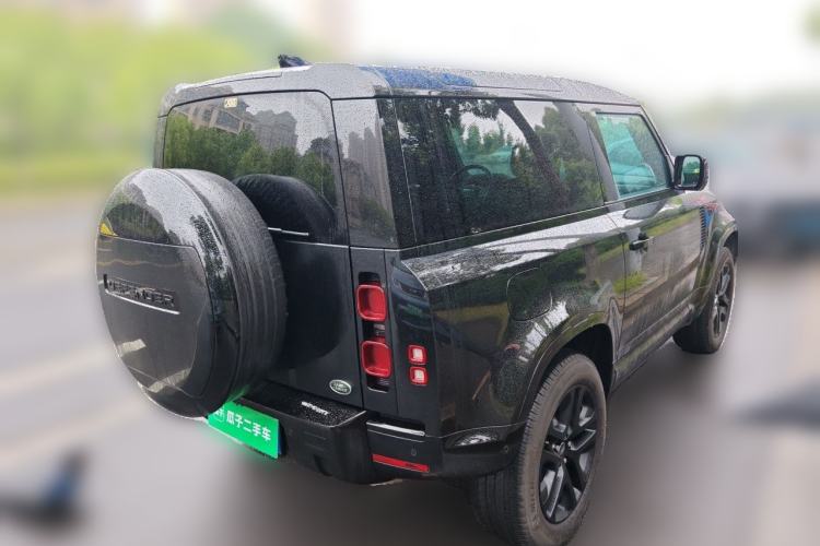 Used Land Rover Defender 2023 90 3.0T P400 Dark Edition Rear Right 45 Deg