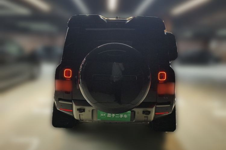Used Land Rover Defender 2023 Facelift 110 3.0T P400 X-DYNAMIC HSE Rear