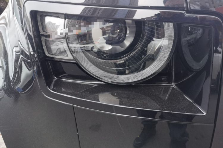 Used Land Rover Defender 2023 Facelift 90 3.0T P400 XS Right Front Headlight