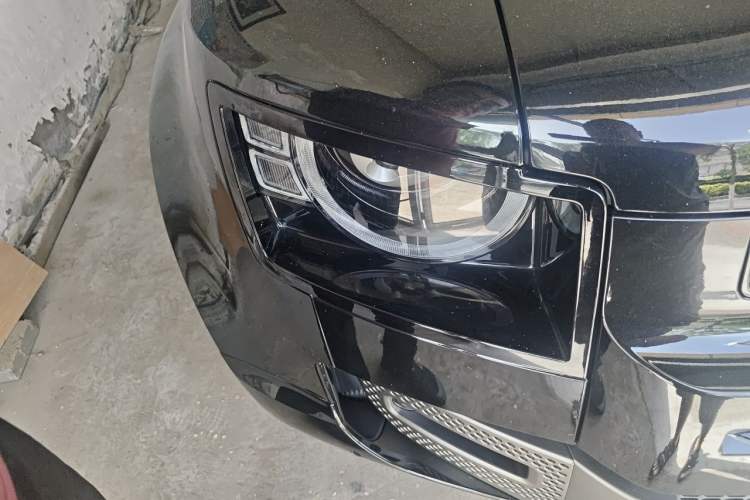Used Land Rover Defender 2023 110 3.0T P400 X-DYNAMIC HSE Right Front Headlight