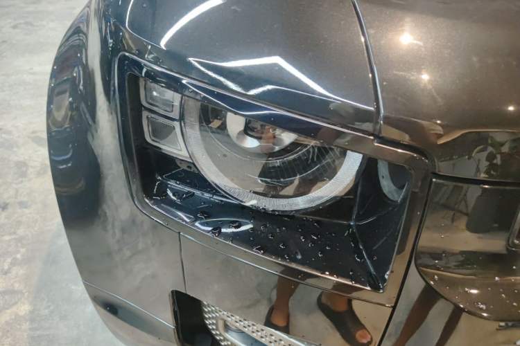 Used Land Rover Defender 2023 110 3.0T P400 X-DYNAMIC HSE Right Front Headlight
