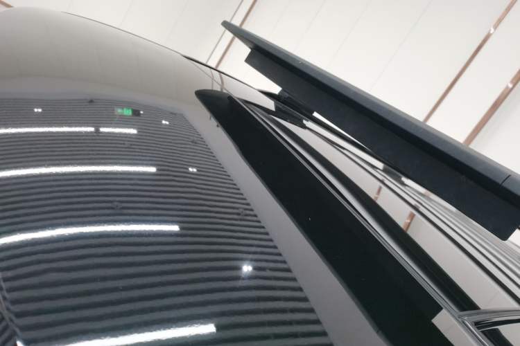 Used Land Rover Defender 2023 Facelift 110 3.0T P400 Dark Edition Roof