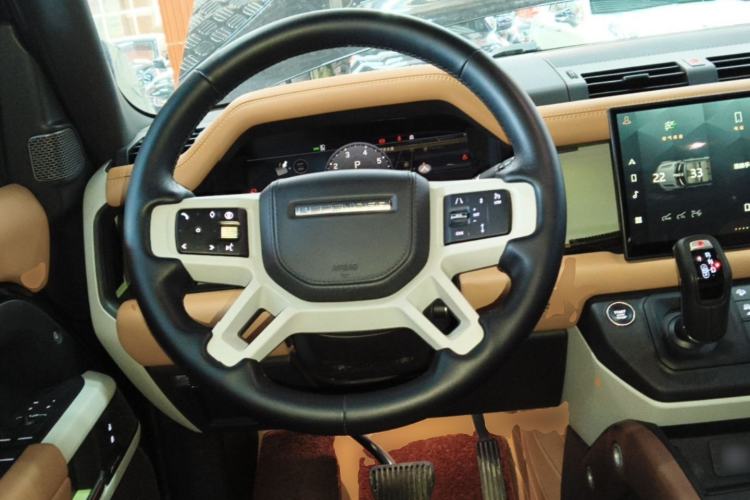 Used Land Rover Defender 2023 Facelift 110 3.0T P400 X-DYNAMIC HSE Steering Wheel