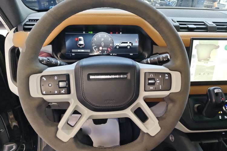 Used Land Rover Defender 2023 Facelift 110 3.0T P400 X-DYNAMIC HSE Steering Wheel