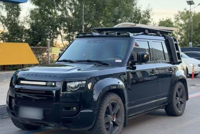 Used Land Rover Defender 2023 Facelift 110 3.0T P400 X