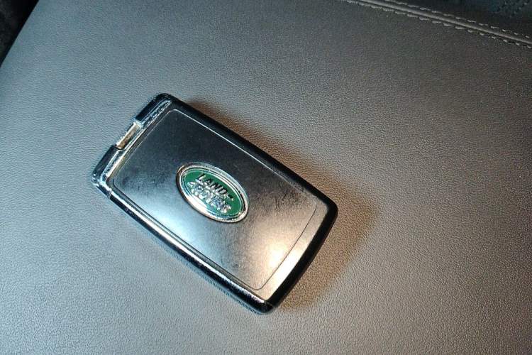Used Land Rover Defender 2023 Facelift 110 3.0T P400 X-DYNAMIC HSE Vehicle Key