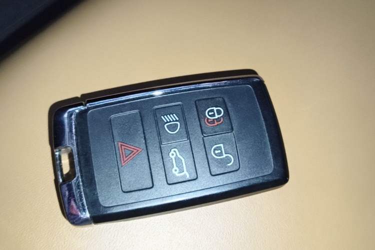 Used Land Rover Defender 2023 Facelift 110 3.0T P400 X-DYNAMIC HSE Vehicle Key