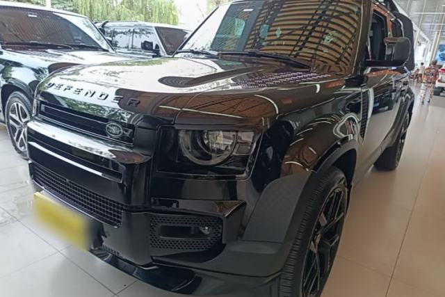 Used Land Rover Defender 2023 Facelift 110 3.0T P400 Dark Edition