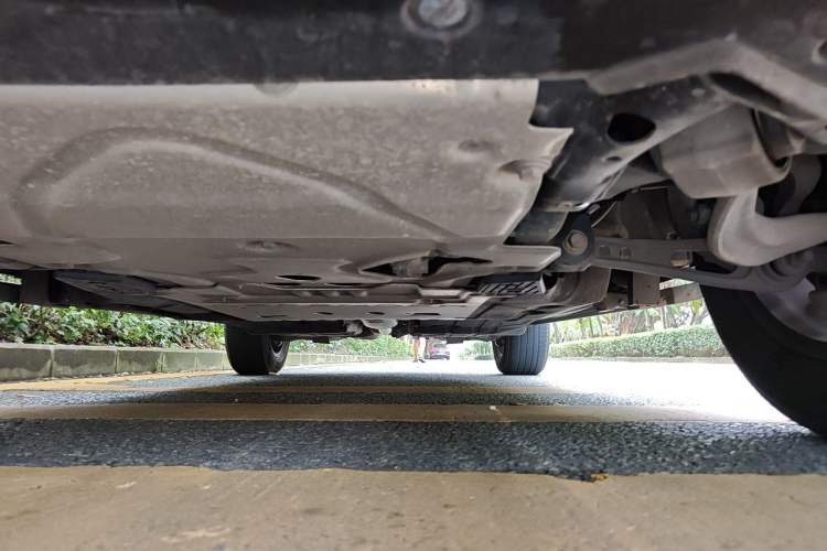 Used Land Rover Defender 2023 110 3.0T P400 X-DYNAMIC HSE Chassis Front