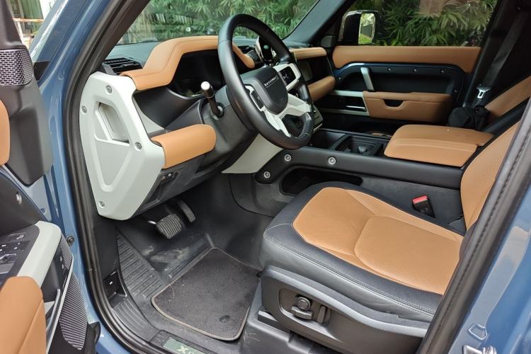 Used Land Rover Defender 2023 110 3.0T P400 X-DYNAMIC HSE Driver Seat