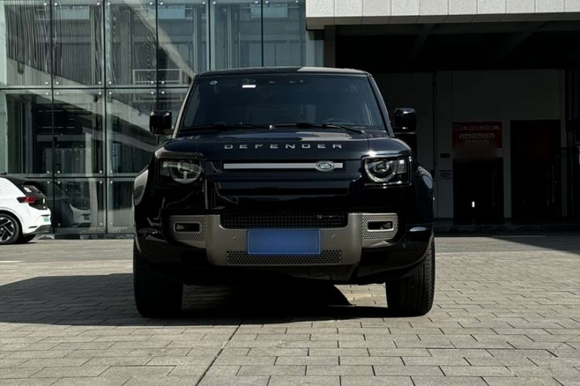 Used Land Rover Defender 2023 Facelift 110 3.0T P400 X-DYNAMIC HSE Exterior 7