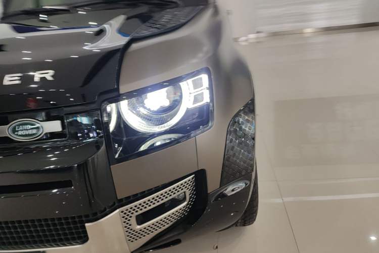 Used Land Rover Defender 2023 Facelift 110 3.0T P400 X Left Front Headlight