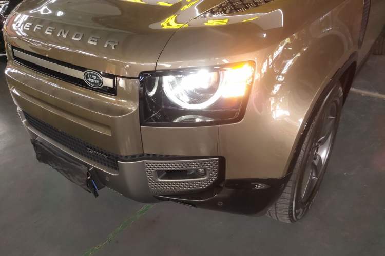 Used Land Rover Defender 2023 Facelift 110 3.0T P400 X-DYNAMIC HSE Left Front Headlight