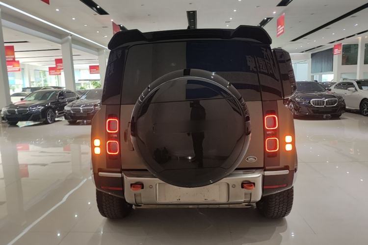 Used Land Rover Defender 2023 Facelift 110 3.0T P400 X Rear