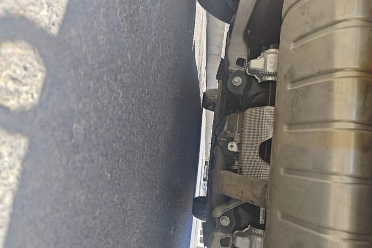 Used Land Rover Defender 2023 Facelift 110 3.0T P400 X-DYNAMIC HSE Chassis Rear