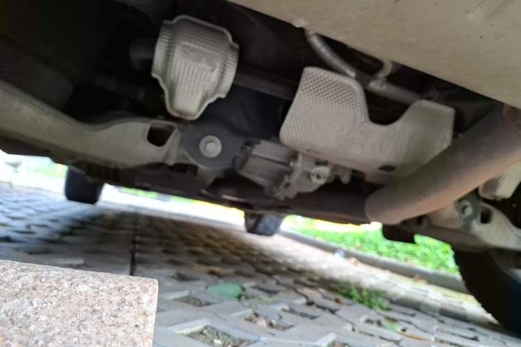 Used Land Rover Defender 2023 Facelift 110 3.0T P400 X Chassis Rear