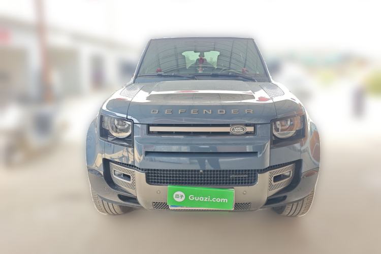 Used Land Rover Defender 2023 Facelift 110 3.0T P400 X-DYNAMIC HSE Front