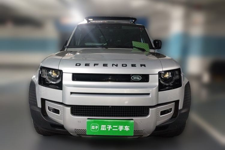 Used Land Rover Defender 2023 Facelift 110 3.0T P400 Dark Edition Front