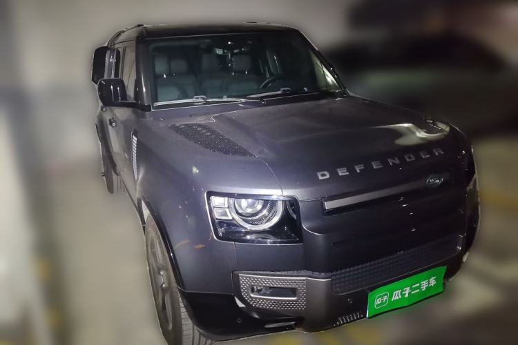 Used Land Rover Defender 2023 110 3.0T P400 X-DYNAMIC HSE Front Right 45 Deg