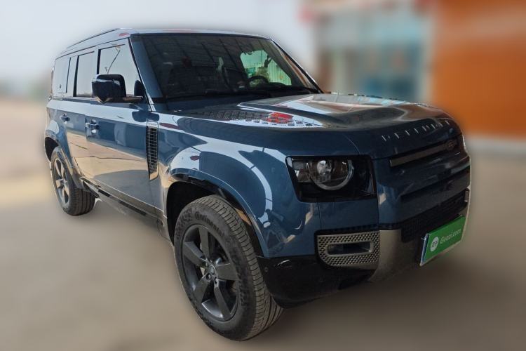 Used Land Rover Defender 2023 Facelift 110 3.0T P400 X-DYNAMIC HSE Front Right 45 Deg