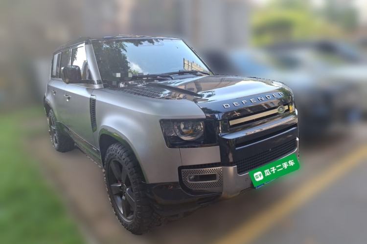 Used Land Rover Defender 2023 Facelift 110 3.0T P400 X Front Right 45 Deg