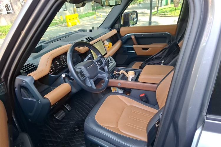 Used Land Rover Defender 2023 Facelift 110 3.0T P400 X Left Front Seat