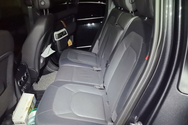 Used Land Rover Defender 2023 110 3.0T P400 X-DYNAMIC HSE Left Rear Seat