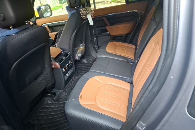 Used Land Rover Defender 2023 Facelift 110 3.0T P400 X Left Rear Seat