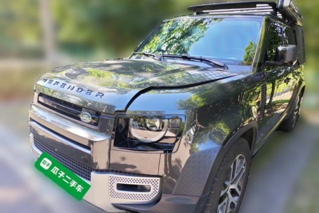 Ojetý Land Rover Defender 2023 110 3.0T P400 Dark Edition