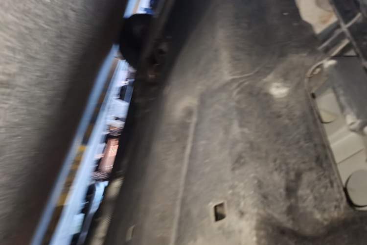 Used Land Rover Defender  Chassis Rear Left
