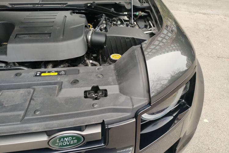 Used Land Rover Defender 2023 Facelift 110 3.0T P400 X-DYNAMIC HSE Engine Bay Left