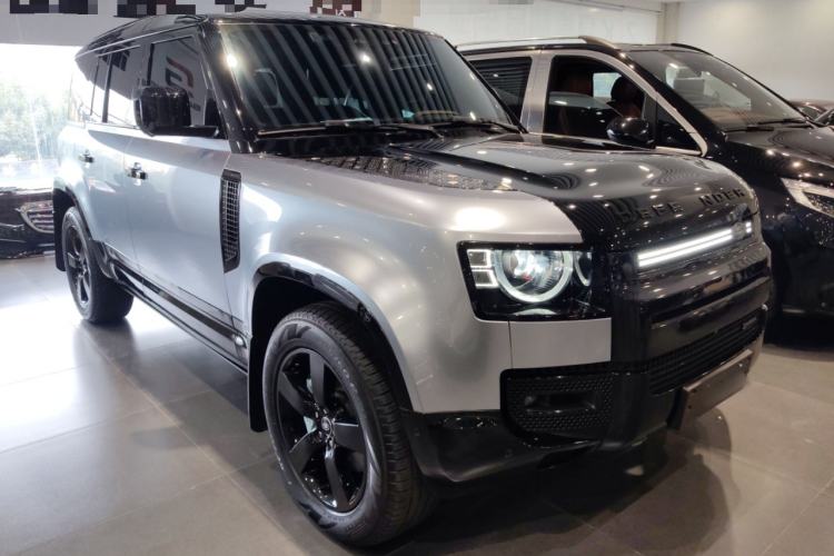 Used Land Rover Defender 2023 Facelift 110 3.0T P400 X-DYNAMIC HSE Exterior 2