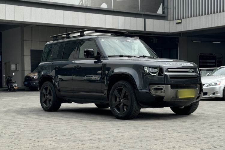 Used Land Rover Defender 2023 Facelift 110 3.0T P400 X-DYNAMIC HSE Exterior 2