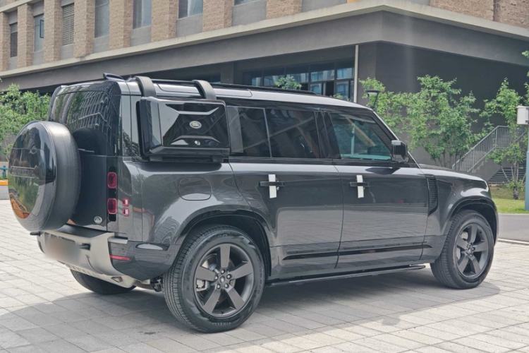 Used Land Rover Defender 2023 Facelift 110 3.0T P400 X-DYNAMIC HSE Exterior 3