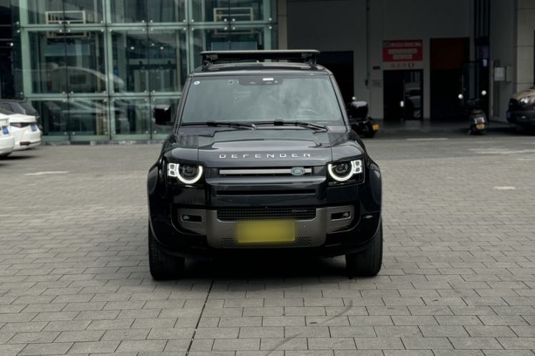 Used Land Rover Defender 2023 Facelift 110 3.0T P400 X-DYNAMIC HSE Exterior 4