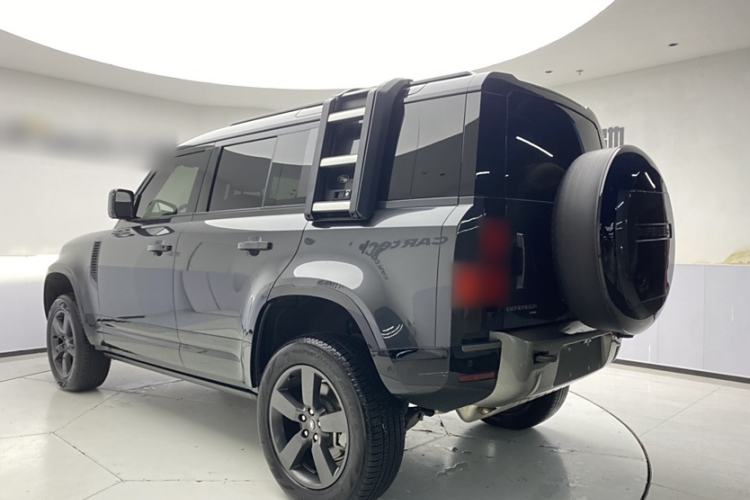 Used Land Rover Defender 2023 Facelift 110 3.0T P400 X-DYNAMIC HSE Exterior 4