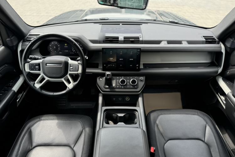 Used Land Rover Defender 2023 Facelift 110 3.0T P400 X-DYNAMIC HSE Exterior 5