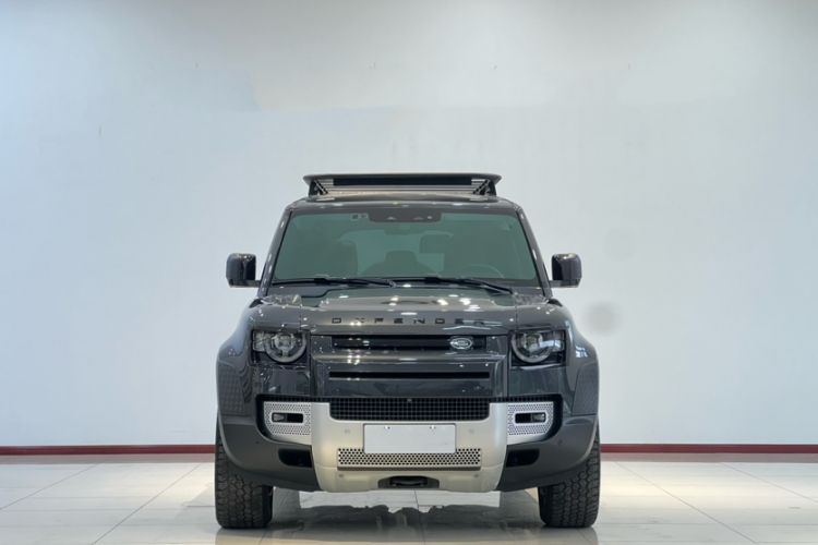 Used Land Rover Defender 2023 Facelift 110 3.0T P400 Dark Edition Exterior 6