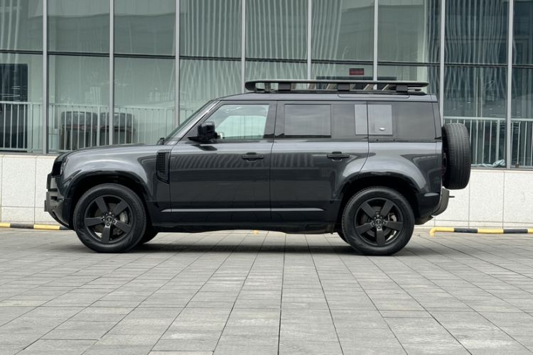 Used Land Rover Defender 2023 Facelift 110 3.0T P400 X-DYNAMIC HSE Exterior 6