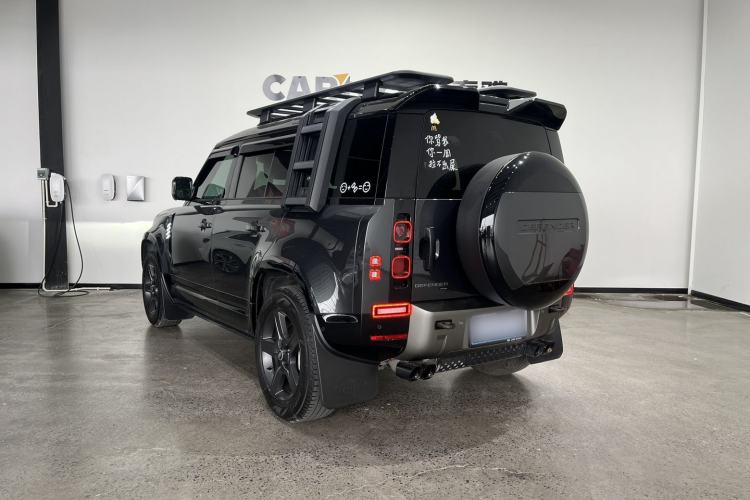 Used Land Rover Defender 2023 Facelift 110 3.0T P400 X-DYNAMIC HSE Exterior 6