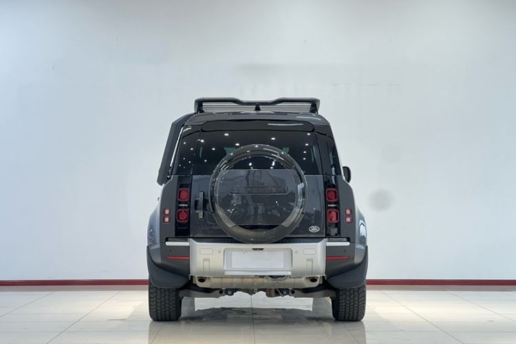 Used Land Rover Defender 2023 Facelift 110 3.0T P400 Dark Edition Exterior 7